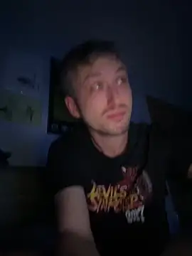 cloudy_brat's cam snapshot