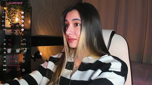 DarlaLike live sex cam