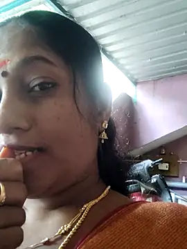 laxmipriya143 live sex cam