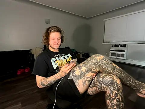 Tatertats's cam snapshot