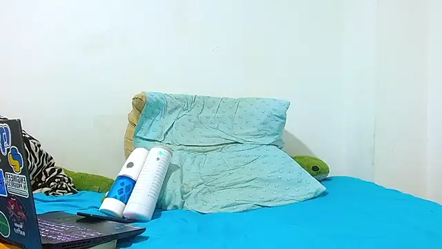 biglatin80's cam snapshot