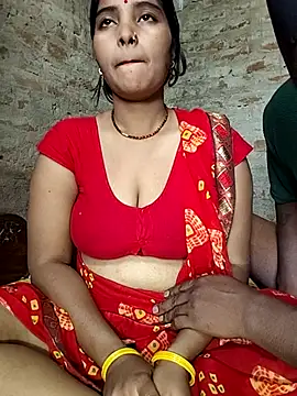 Yourhotybhabhi live sex cam