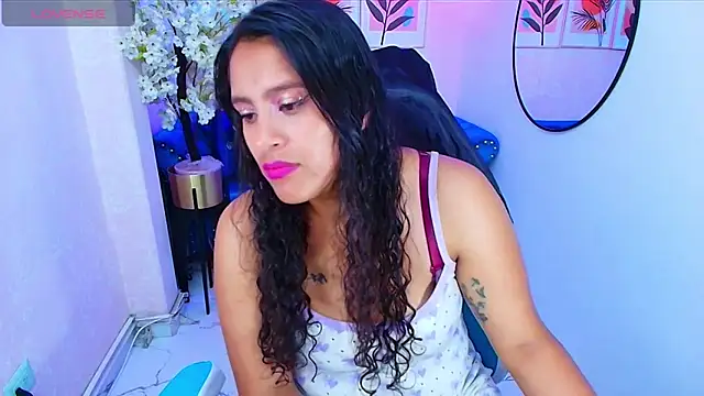 Lili_rousx's cam snapshot