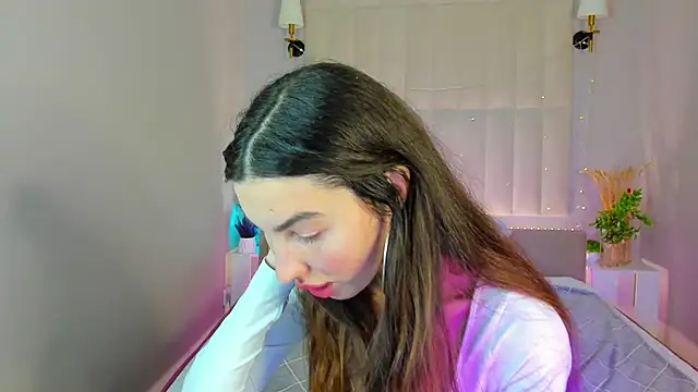 LiraRevery's cam snapshot