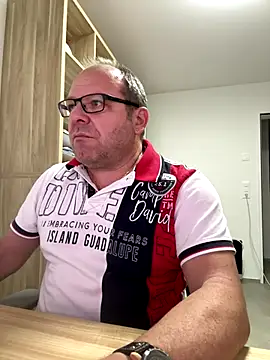 coupleLatinaLovers live sex cam