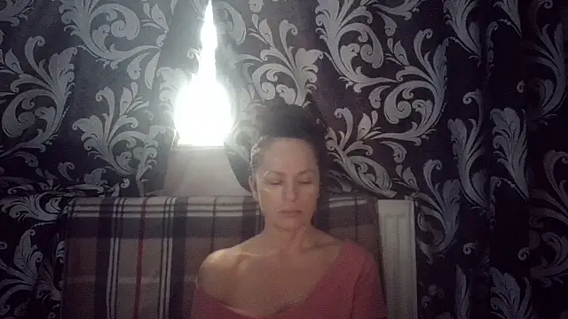 LindaStarS live sex cam