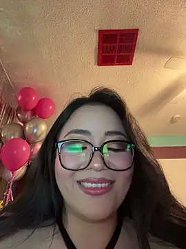 MyHoneyFrida's cam snapshot