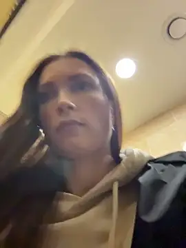 ZaraHill's cam snapshot