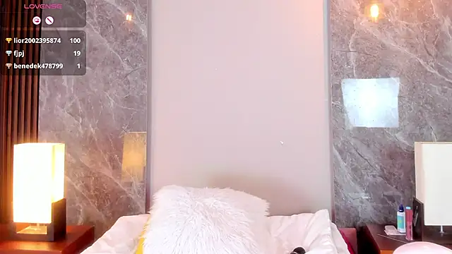 Emma_hunter_'s cam snapshot