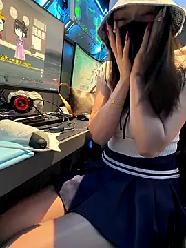 nideanbaby live sex cam