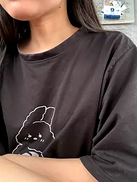 Emily-y live sex cam