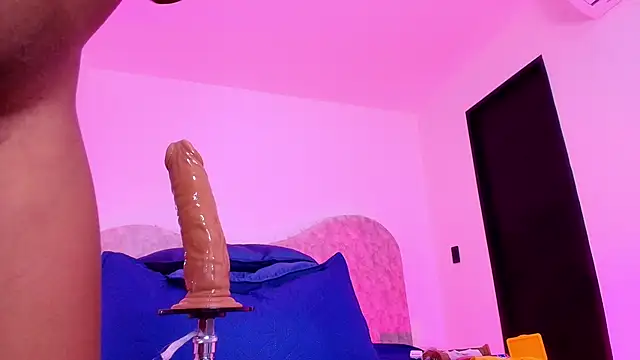 naomi_kyse live sex cam