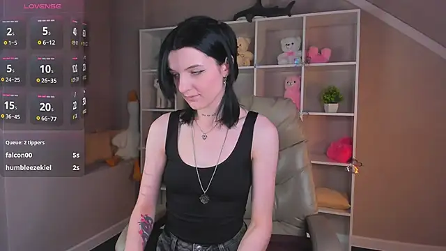 Lynn_Martin live sex cam