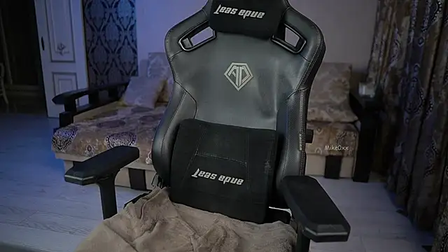 mike0xx live sex cam