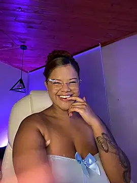 Antonella_boobss's cam snapshot