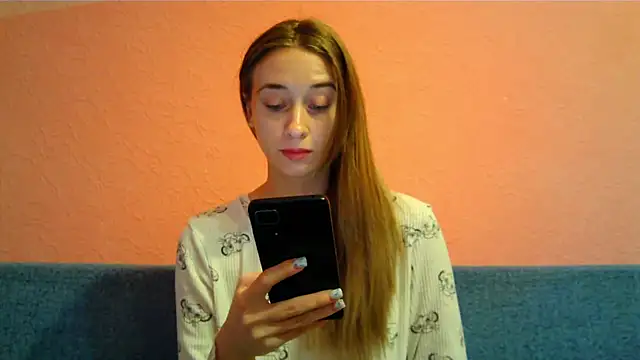 Honey_Whisper's cam snapshot