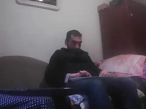 alin42xx's cam snapshot