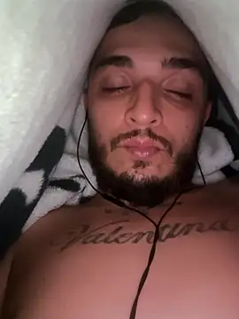 mohamedkarimm's cam snapshot