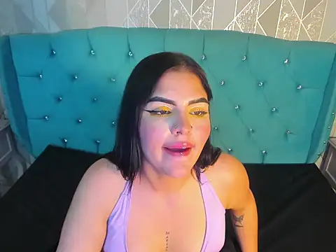 LunnaClarck's cam snapshot