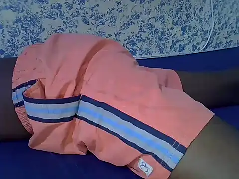 KING_SQUIRT's cam snapshot