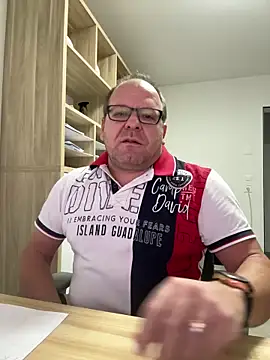 coupleLatinaLovers live sex cam