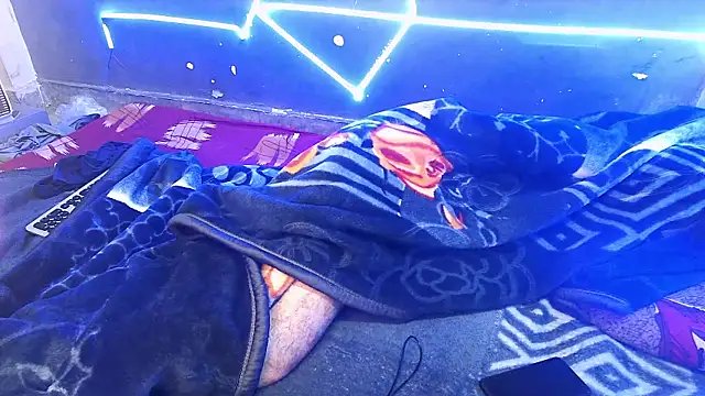 rahulkajuuu0909's cam snapshot