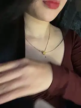 Bonnie22 live sex cam