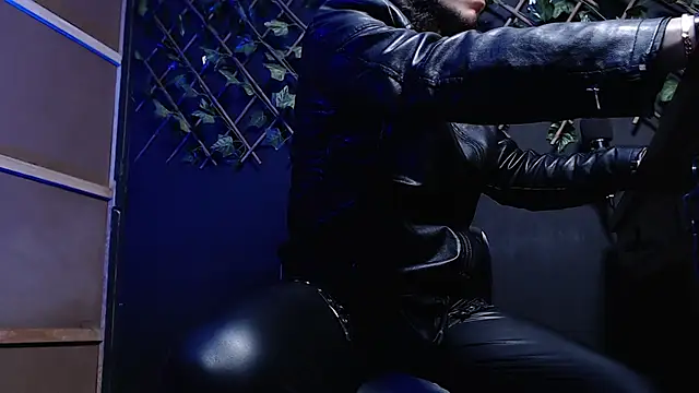 Dicaprioo_ live sex cam