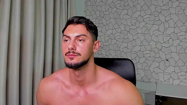 ClintMasters live sex cam