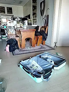 Woonee1680 live sex cam