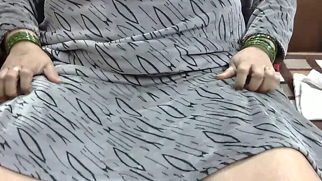 Kavya_XX live sex cam