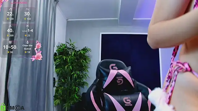 KaiaPearl live sex cam