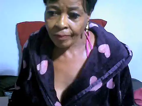 GucciladyXXXX live sex cam