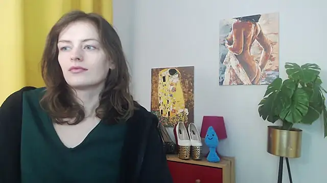 juicyNadine live sex cam