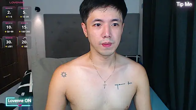 Addictiveboi live sex cam