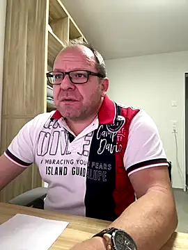 coupleLatinaLovers live sex cam