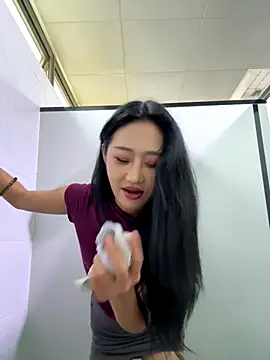 so-linger live sex cam