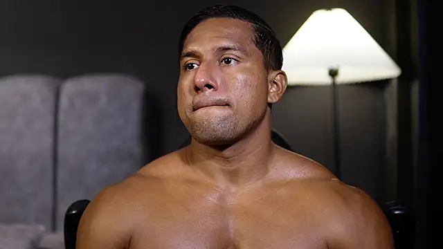 CallumMuscle live sex cam