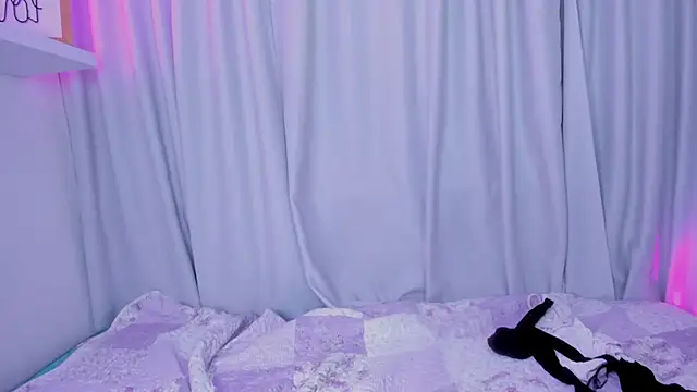 emmyheart7's cam snapshot