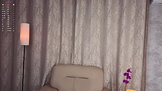 NeliaVandresar's cam snapshot