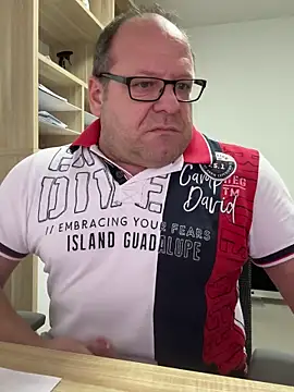 coupleLatinaLovers live sex cam