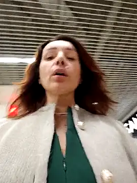 EvaXOAir live sex cam