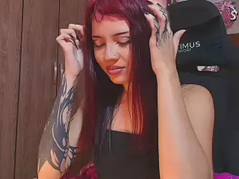 Doll_Dollys_'s cam snapshot