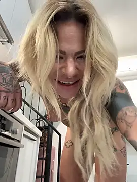 Divina_X_ live sex cam