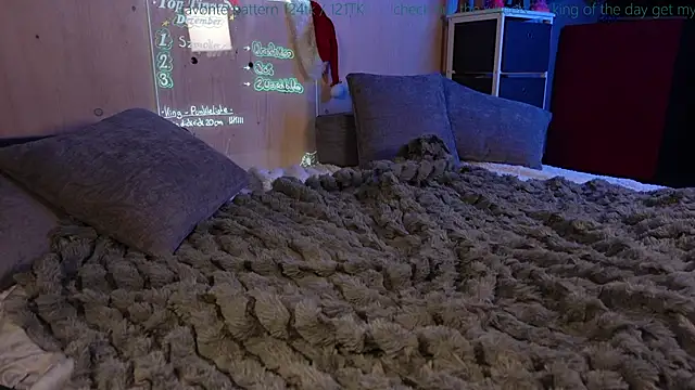 Izzy_Inked live sex cam