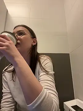 RinaCat live sex cam