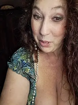 GypsyEsmeralda live sex cam