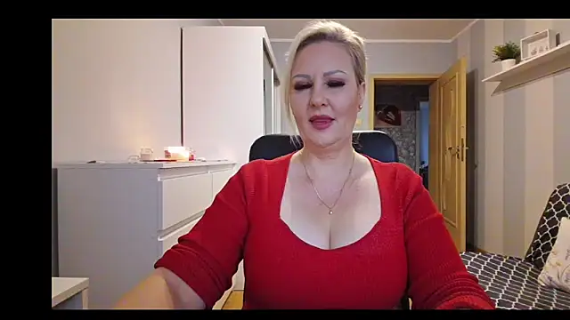 DianaLive live sex cam