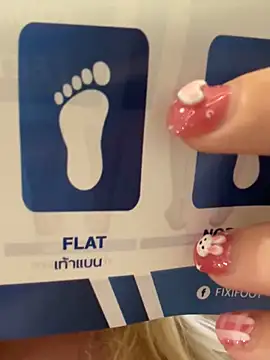 RonnieKiss live sex cam