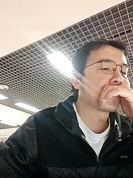 chinese_daddy live sex cam